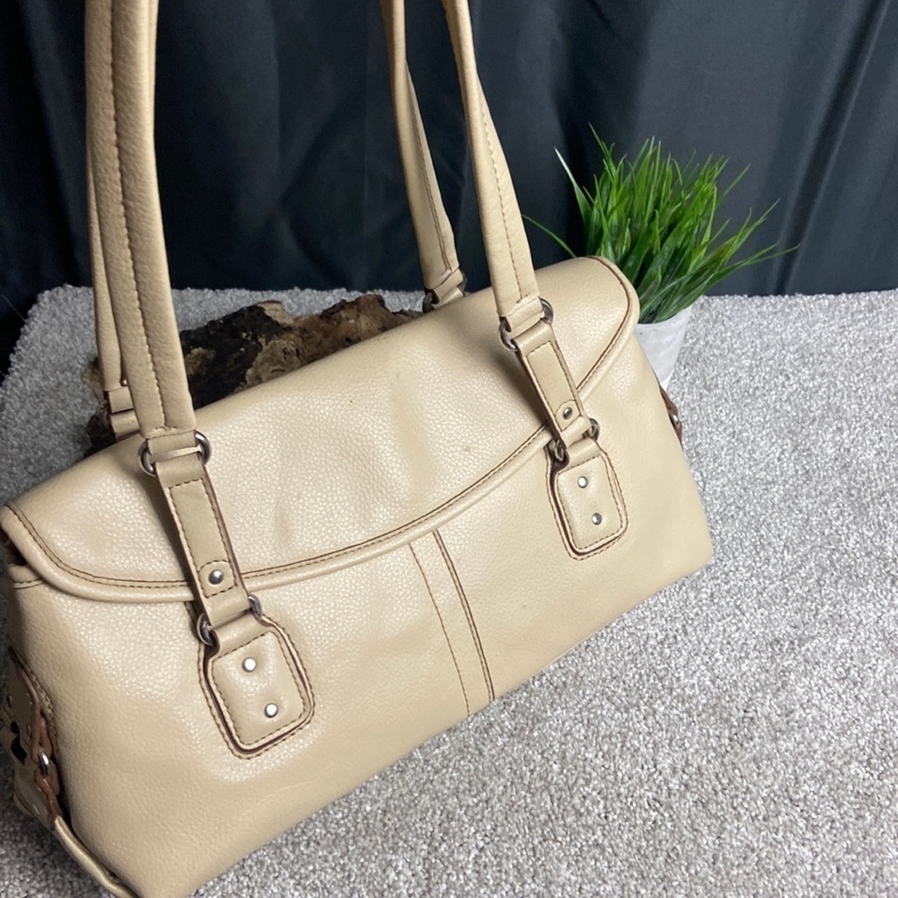 Rello Cream Leather Bag💕 - Picture 7 of 11